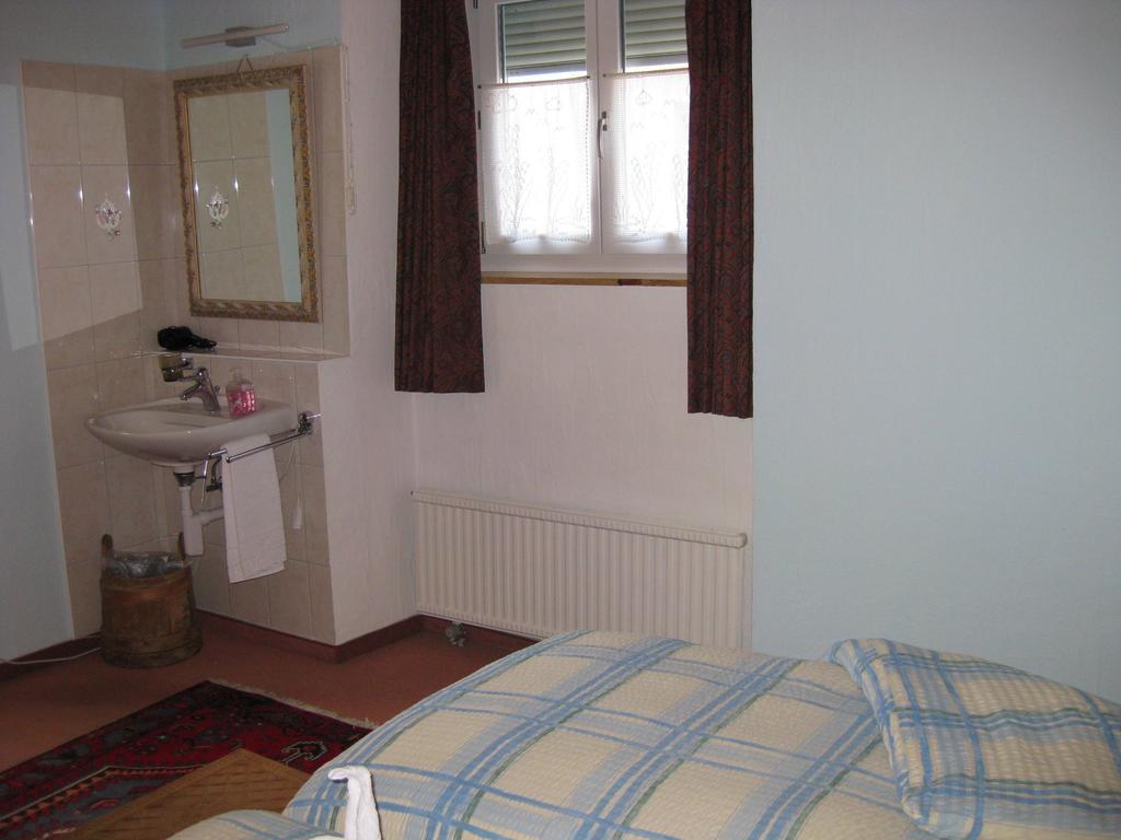Garni Fluela Susch Hotel Cameră foto