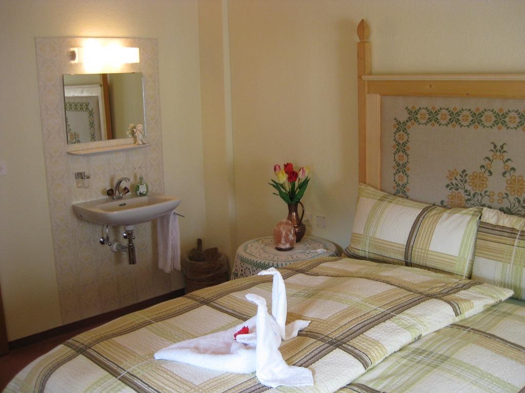 Garni Fluela Susch Hotel Cameră foto